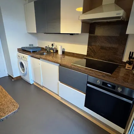 Top-of-range Of 90m2 & 20m2 Of Sunny Terrace, 2min From Sea Lägenhet *